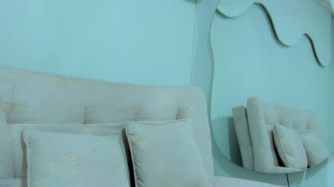 Snapshot of emmilybratz chatting on 3, 6, 2026 EMMILY online show from 3, 6, 2026