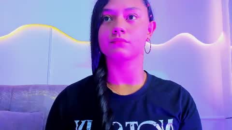 EMMILY online show from 28, 7, 2026