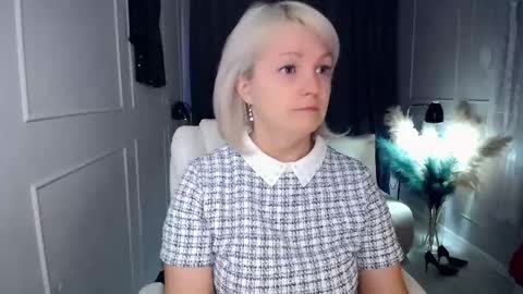 emmmam online show from 21, 11, 2025