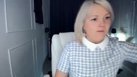 emmmam online show from 26, 11, 2025