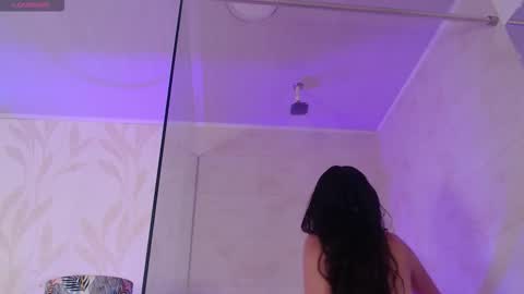 Snapshot of emmy_palacios chatting on 18, 11, 2025 Emmy online show from 18, 11, 2025