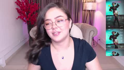 Emmy Walker online show from 21, 1, 2025