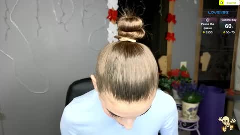 Emmy online show from 2, 12, 2025