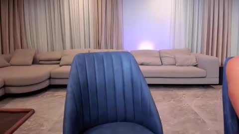 Snapshot of emmykrist chatting on 14, 9, 2025 Emmy Krist online show from 14, 9, 2025