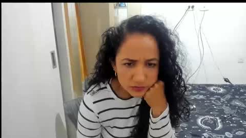 emperatriztapia online show from 23, 10, 2025