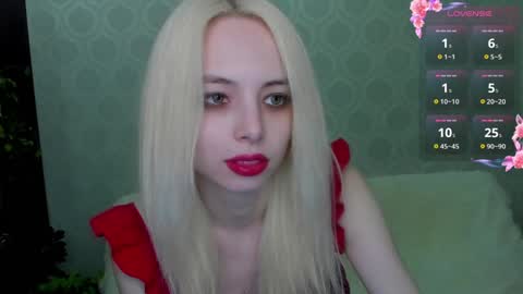 Snapshot of empress_ki chatting on 18, 12, 2024 Ki online show from 18, 12, 2024