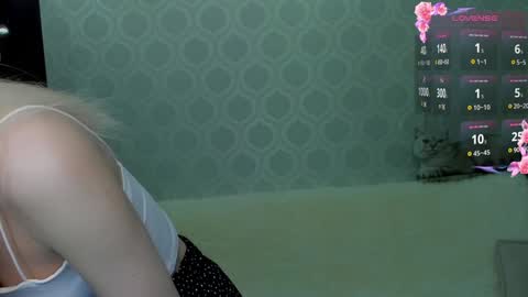 Snapshot of empress_ki chatting on 4, 2, 2025 Ki online show from 4, 2, 2025