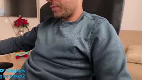 Emre online show from 2, 2, 2025