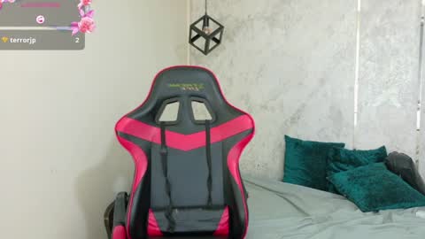 Emy online show from 10, 4, 2026