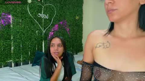 Snapshot of emy_0 chatting on 2, 7, 2026 Emy online show from 2, 7, 2026