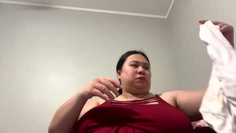 Snapshot of encasedbeauty chatting on 18, 10, 2025 Ela online show from 18, 10, 2025