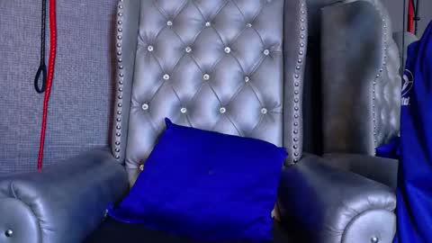EnchantressQueen online show from 15, 10, 2025