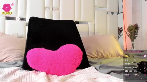 Snapshot of enchanttress chatting on 7, 2, 2025 Enchanttress online show from 7, 2, 2025