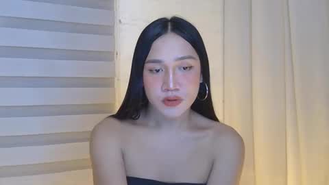 Snapshot of endless_lover22 chatting on 16, 12, 2025 sahara love online show from 16, 12, 2025