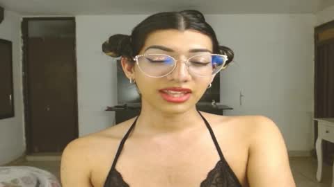 Snapshot of engiel_phoenix chatting on 19, 1, 2025 Engiel phoenix instagram engiel 13 online show from 19, 1, 2025