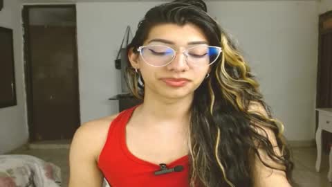 Snapshot of engiel_phoenix chatting on 22, 1, 2025 Engiel phoenix instagram engiel 13 online show from 22, 1, 2025