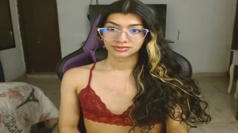 Snapshot of engiel_phoenix chatting on 28, 1, 2025 Engiel phoenix instagram engiel 13 online show from 28, 1, 2025