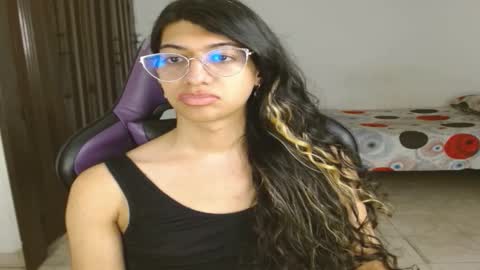 Snapshot of engiel_phoenix chatting on 26, 9, 2025 Engiel phoenix instagram engiel 13 online show from 26, 9, 2025