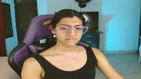 Engiel phoenix instagram engiel 13 online show from 16, 1, 2026