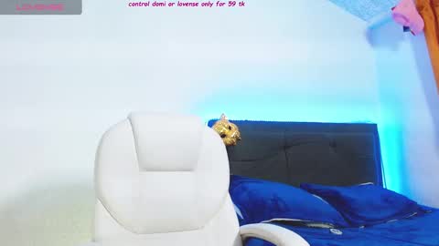 ..Jade.. online show from 6, 2, 2025