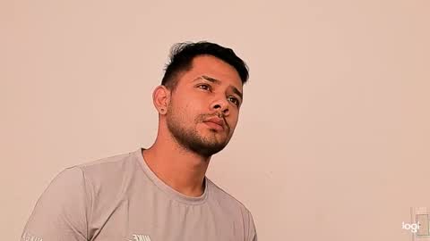 enmanuelgutierrez40 online show from 7, 1, 2026