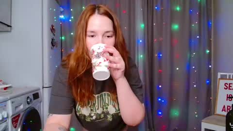 Snapshot of enorolve chatting on 16, 12, 2024 Horny Mary online show from 16, 12, 2024