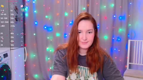 Snapshot of enorolve chatting on 2, 1, 2025 Horny Mary online show from 2, 1, 2025