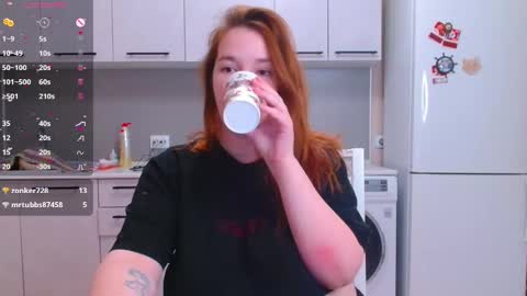 Snapshot of enorolve chatting on 17, 1, 2025 Horny Mary online show from 17, 1, 2025