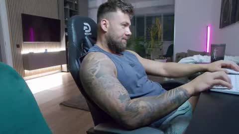 Erik online show from 22, 10, 2025