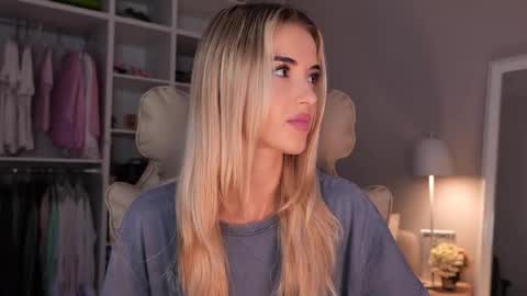 entya online show from 25, 9, 2025