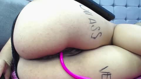 Snapshot of eny_dirty chatting on 28, 1, 2025 Enny Dirty online show from 28, 1, 2025