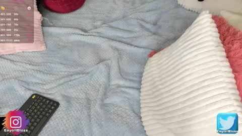 Call me Sweet online show from 1, 3, 2025