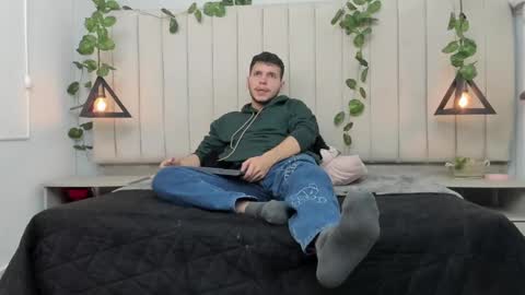 ENZO online show from 14, 11, 2025