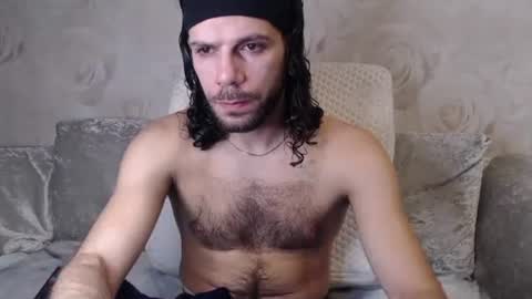 enzofrenchy online show from 17, 2, 2025