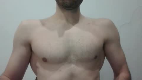 Snapshot of enzoleozi1991 chatting on 22, 11, 2025 enzoleozi1991 online show from 22, 11, 2025