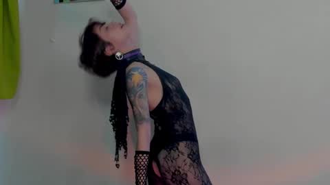 Leyla online show from 12, 12, 2024