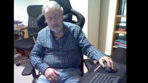 erasmus_d online show from 14, 11, 2025