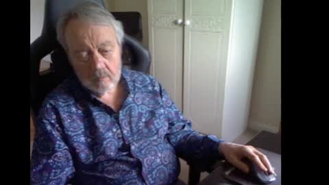 erasmus_d online show from 4, 4, 2026