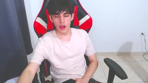 eren_tatakae online show from 4, 12, 2024