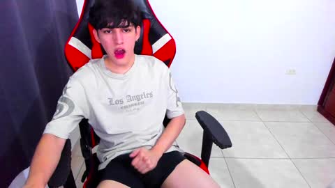 eren_tatakae online show from 8, 1, 2025