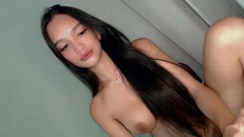 Elisa online show from 28, 1, 2025