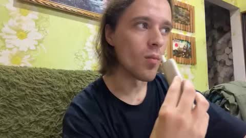 Snapshot of eric_blond chatting on 8, 10, 2025 Eric online show from 8, 10, 2025