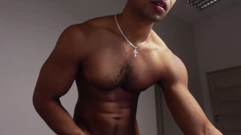 Snapshot of eric_poston chatting on 15, 1, 2025 online show from 15, 1, 2025