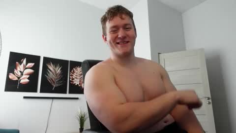 Snapshot of eric_poston chatting on 18, 9, 2025 online show from 18, 9, 2025