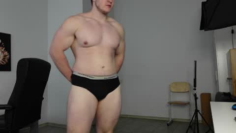 Snapshot of eric_poston chatting on 27, 9, 2025 online show from 27, 9, 2025