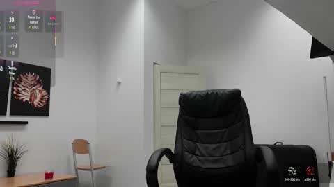 Snapshot of eric_poston chatting on 3, 10, 2025 online show from 3, 10, 2025