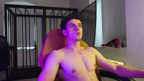Snapshot of eric_poston chatting on 5, 10, 2025 online show from 5, 10, 2025