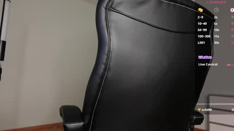    online show from 28, 10, 2025