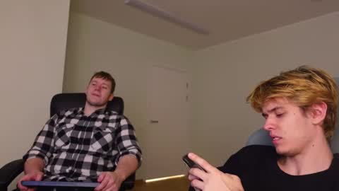    online show from 20, 11, 2025