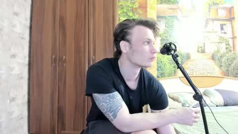 Eric online show from 2, 10, 2025